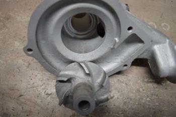 Lotus Esprit water pump internal components